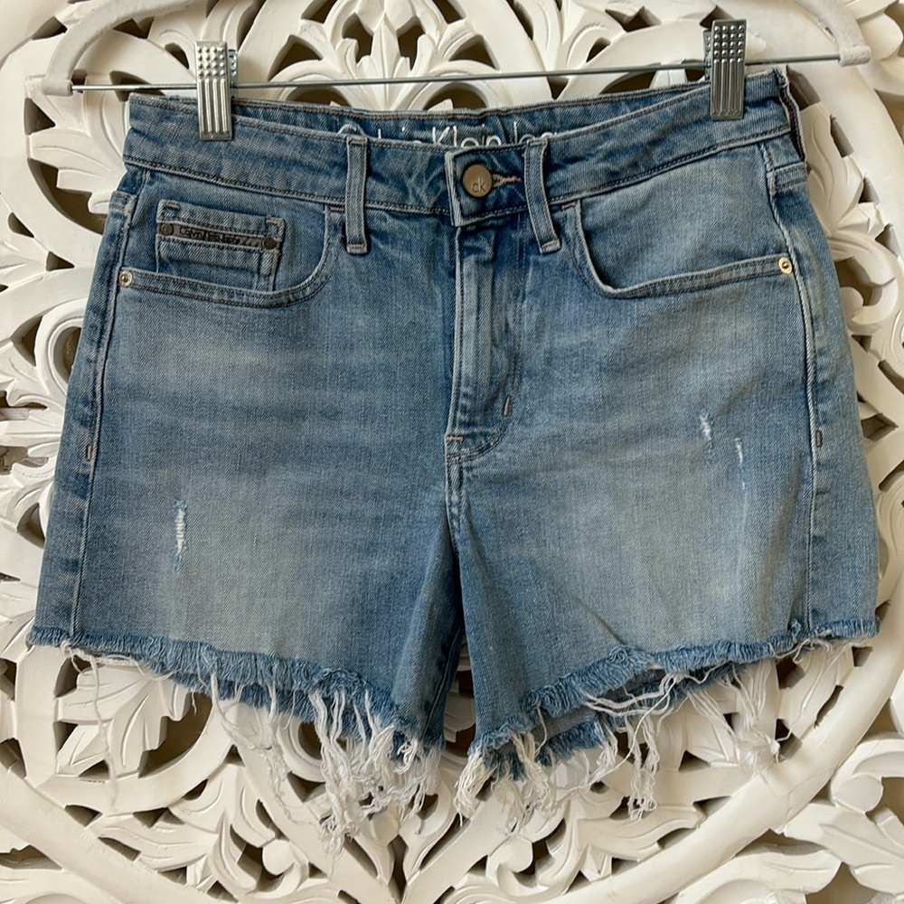 Calvin Klein Jeans Mid Rise Shorts
